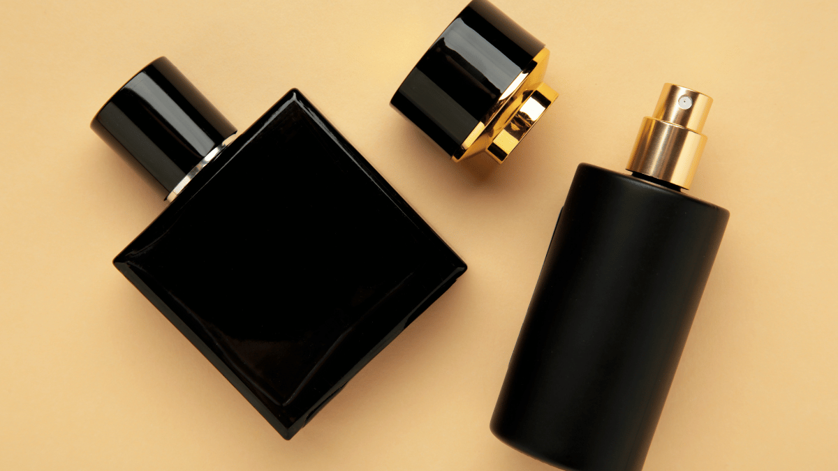 Dicas para combinar perfumes importados com estilos de roupa masculina